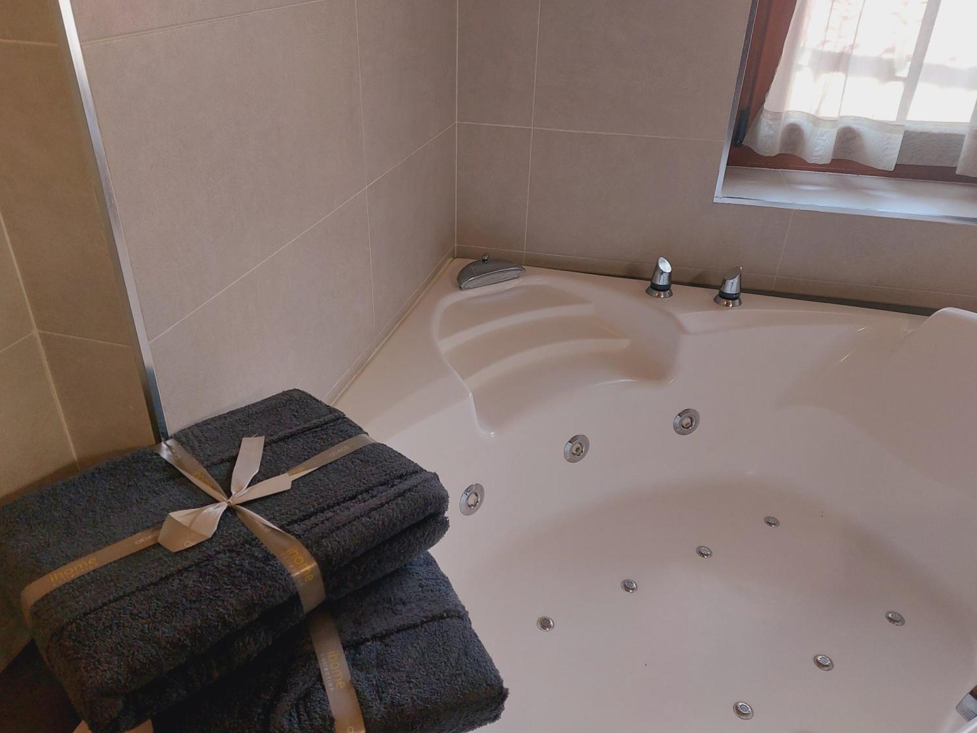 Picos De Europa Suites And Rooms Turieno Dış mekan fotoğraf